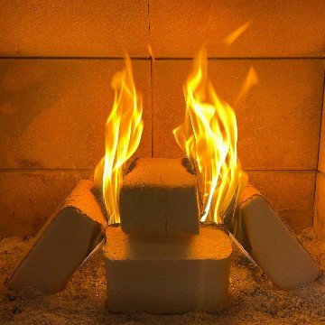Allumage facile de la briquette de bois compressé